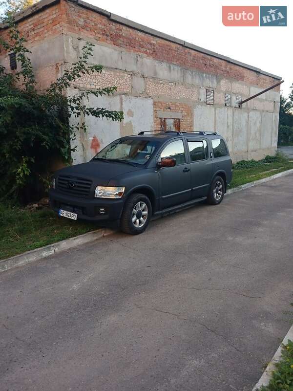Внедорожник / Кроссовер Infiniti QX56 2005 в 