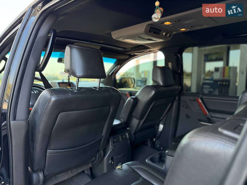Внедорожник / Кроссовер Infiniti QX56 2005 в Днепре