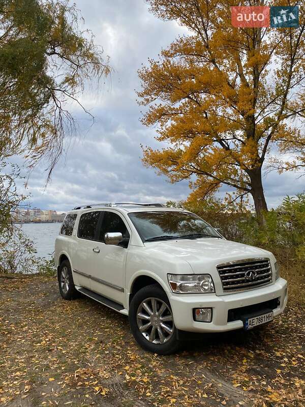 Внедорожник / Кроссовер Infiniti QX56 2008 в Днепре