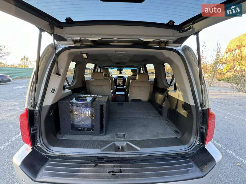 Внедорожник / Кроссовер Infiniti QX56 2004 в Харькове