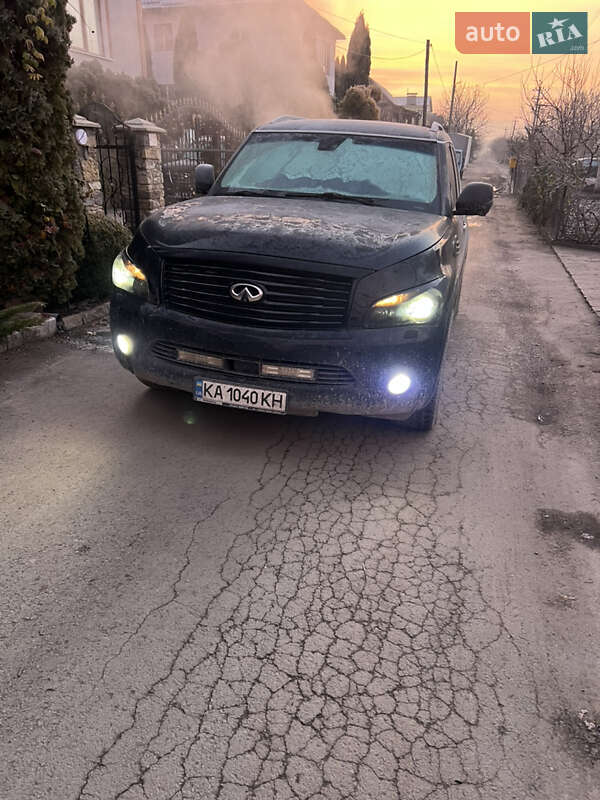 Позашляховик / Кросовер Infiniti QX56 2010 в Кам'янець-Подільському