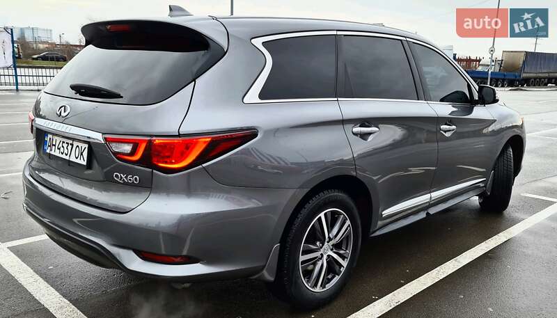 Внедорожник / Кроссовер Infiniti QX60 2019 в Киеве