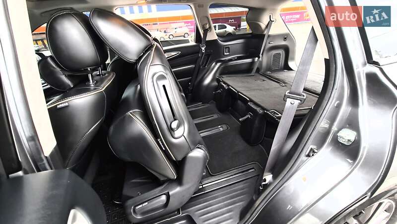 Внедорожник / Кроссовер Infiniti QX60 2019 в Киеве