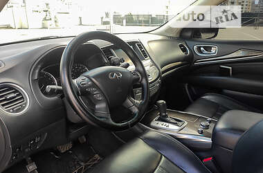 Внедорожник / Кроссовер Infiniti QX60 2015 в 
