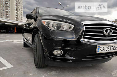 Внедорожник / Кроссовер Infiniti QX60 2015 в 