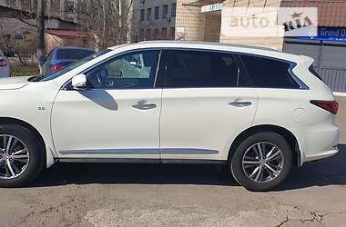 Infiniti QX60 2019