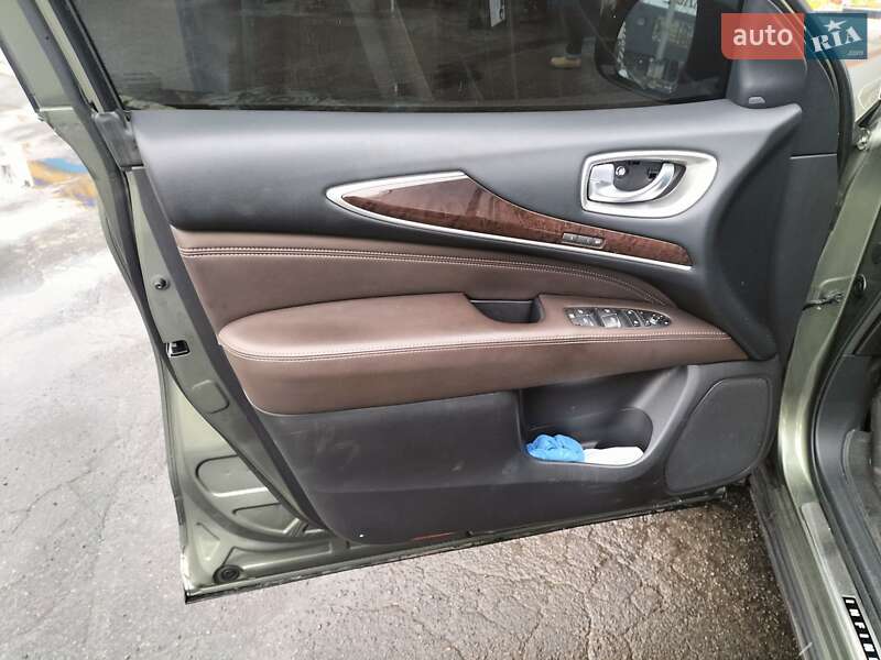 Внедорожник / Кроссовер Infiniti QX60 2016 в Кременчуге