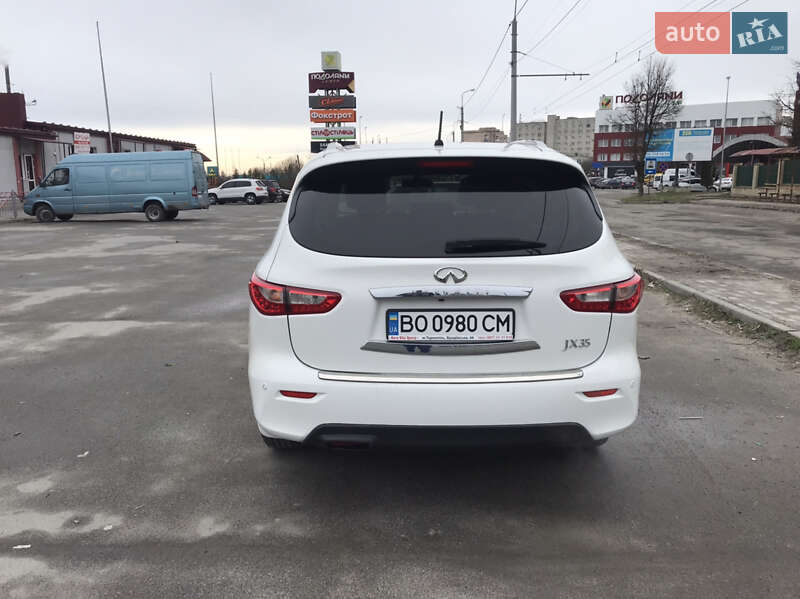 Внедорожник / Кроссовер Infiniti QX60 2013 в Тернополе