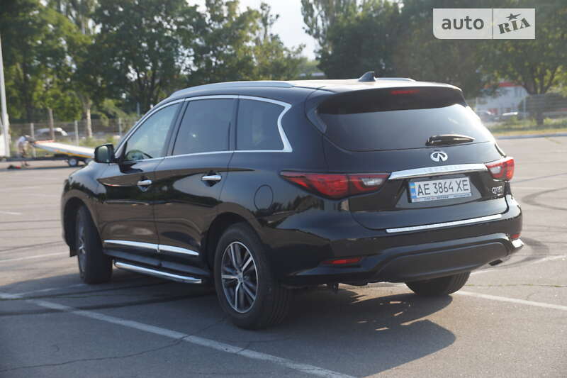 Внедорожник / Кроссовер Infiniti QX60 2018 в Днепре