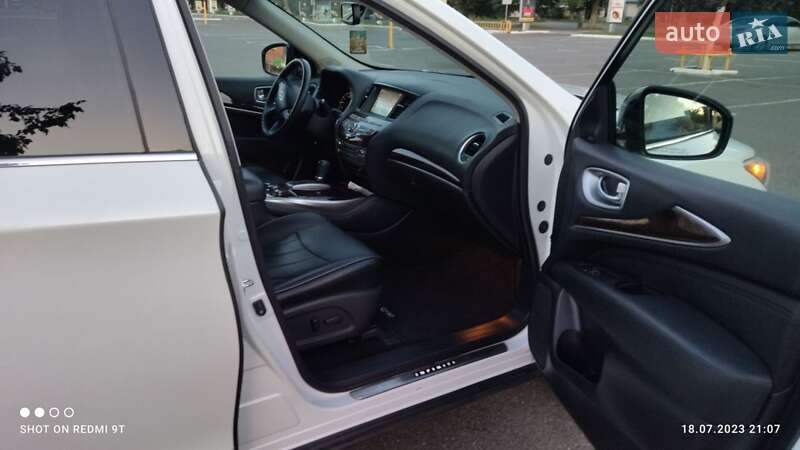 Внедорожник / Кроссовер Infiniti QX60 2015 в Броварах