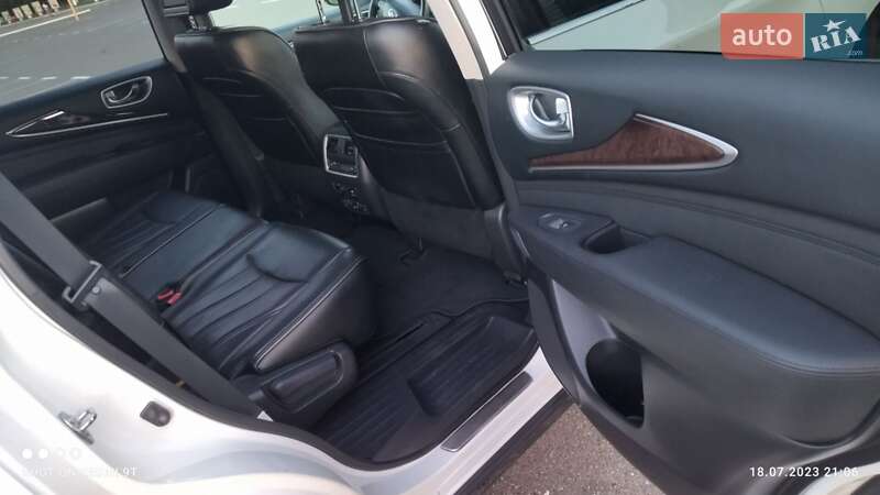 Внедорожник / Кроссовер Infiniti QX60 2015 в Броварах