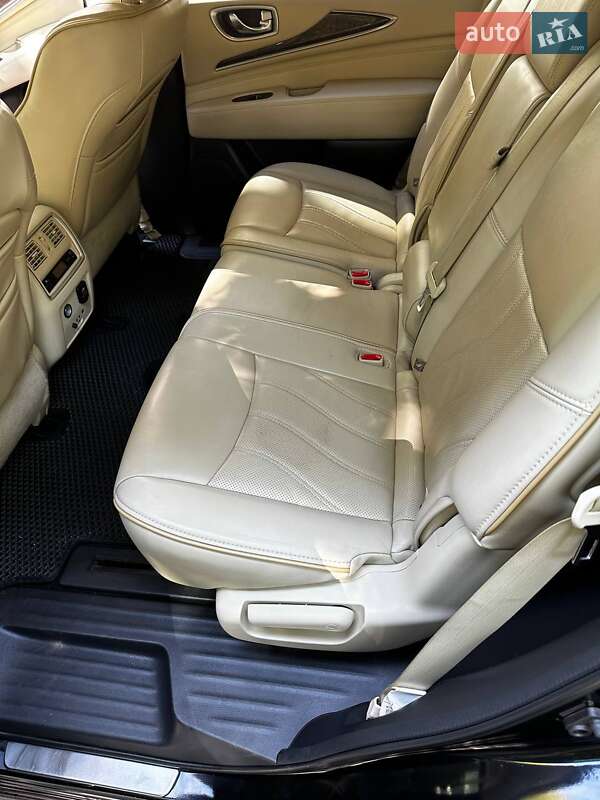 Внедорожник / Кроссовер Infiniti QX60 2015 в Полтаве