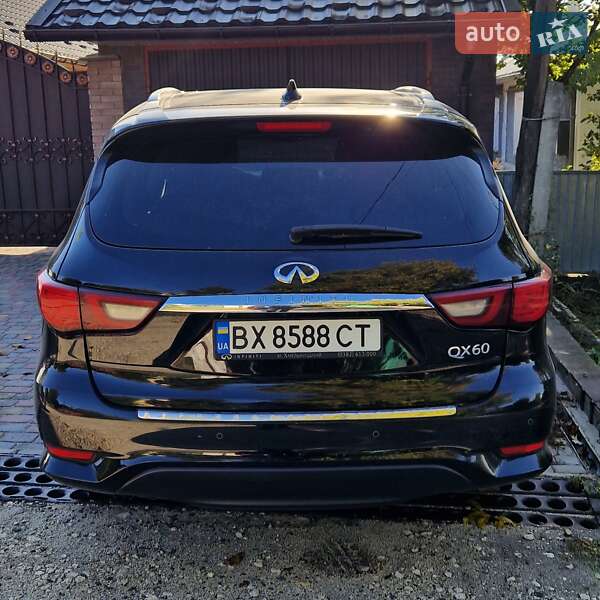 Внедорожник / Кроссовер Infiniti QX60 2018 в Дунаевцах