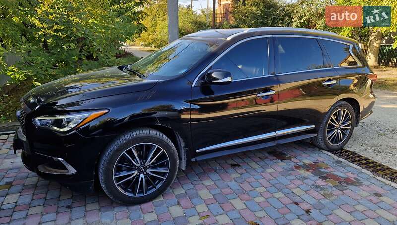 Внедорожник / Кроссовер Infiniti QX60 2018 в Дунаевцах