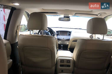 Внедорожник / Кроссовер Infiniti QX60 2015 в 
