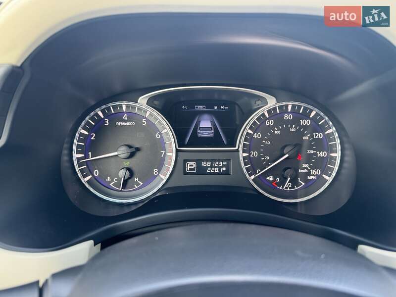 Внедорожник / Кроссовер Infiniti QX60 2014 в Киеве