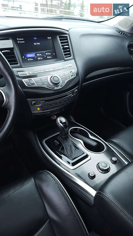 Позашляховик / Кросовер Infiniti QX60 2016 в Чернігові