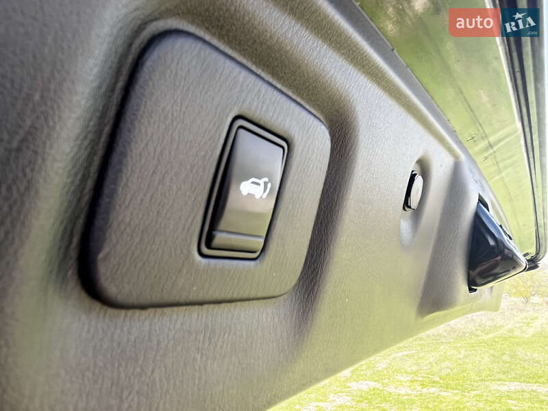 Внедорожник / Кроссовер Infiniti QX60 2015 в Василькове