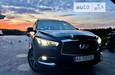 Позашляховик / Кросовер Infiniti QX60 2016 в Києві