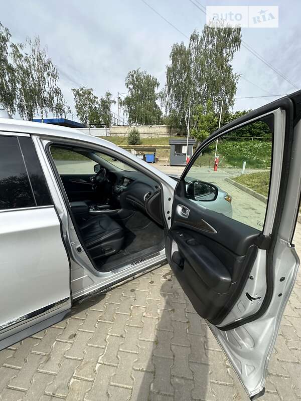 Внедорожник / Кроссовер Infiniti QX60 2015 в Черновцах