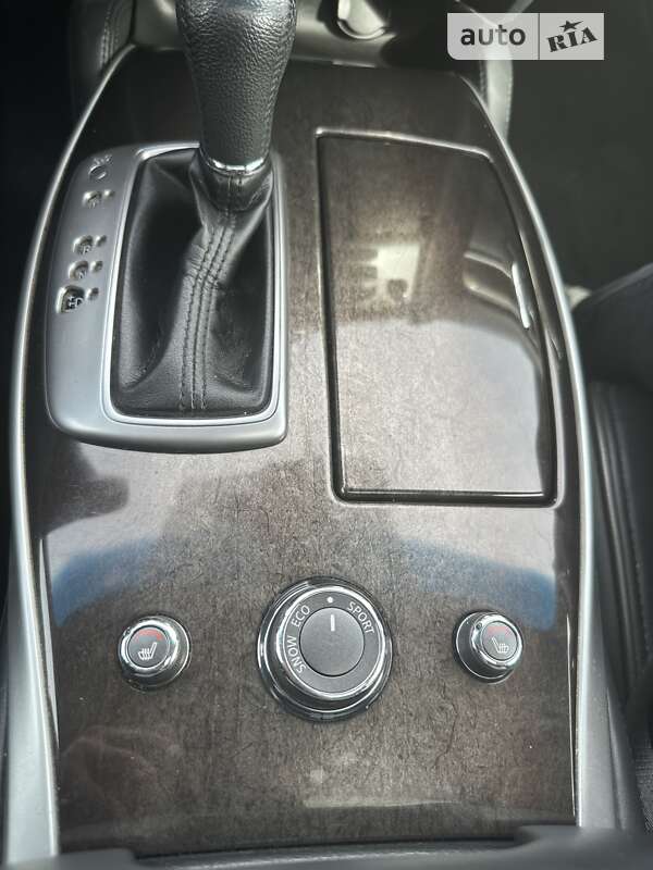 Внедорожник / Кроссовер Infiniti QX60 2015 в Черновцах