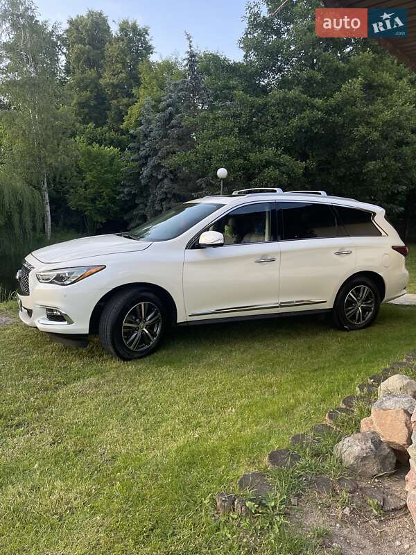 Внедорожник / Кроссовер Infiniti QX60 2017 в Киеве
