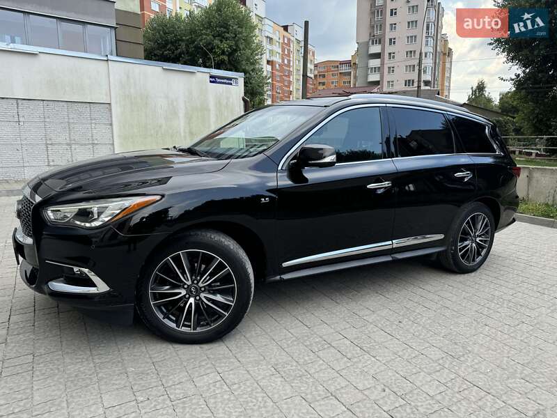 Внедорожник / Кроссовер Infiniti QX60 2016 в Тернополе