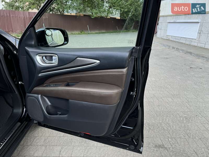 Внедорожник / Кроссовер Infiniti QX60 2016 в Тернополе