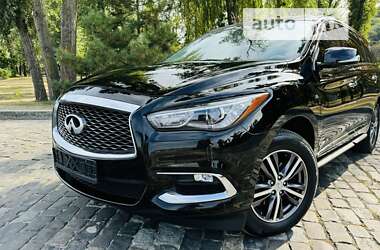 Позашляховик / Кросовер Infiniti QX60 2017 в Києві