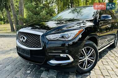 Внедорожник / Кроссовер Infiniti QX60 2017 в Киеве