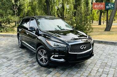 Внедорожник / Кроссовер Infiniti QX60 2017 в Киеве