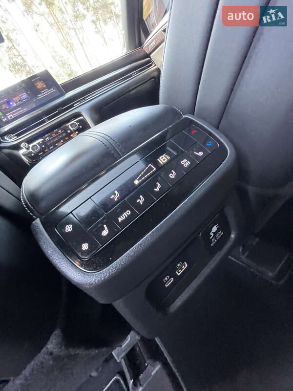 Внедорожник / Кроссовер Infiniti QX60 2022 в Полтаве