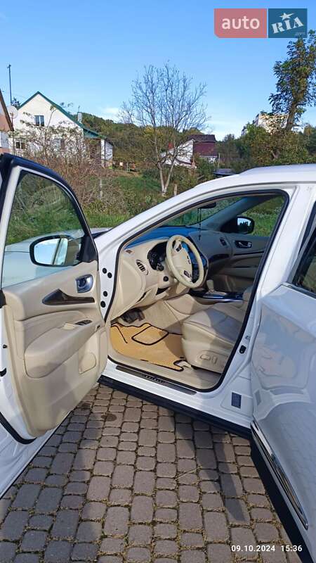 Внедорожник / Кроссовер Infiniti QX60 2014 в Львове