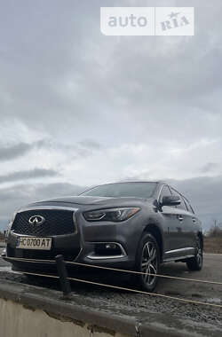 Позашляховик / Кросовер Infiniti QX60 2016 в Львові