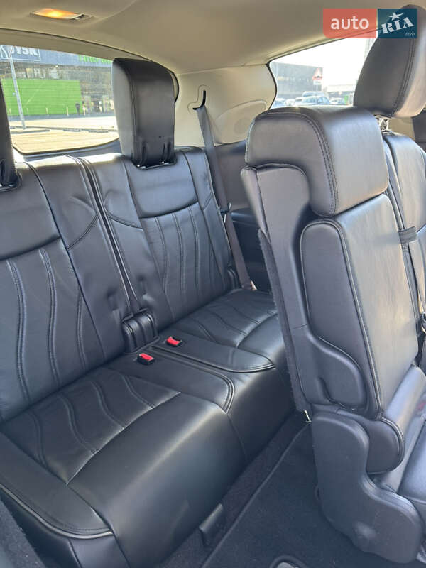 Внедорожник / Кроссовер Infiniti QX60 2015 в Киеве