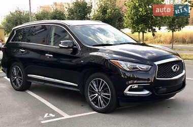 Позашляховик / Кросовер Infiniti QX60 2016 в Києві