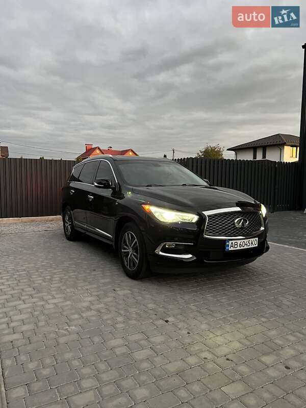 Позашляховик / Кросовер Infiniti QX60 2016 в Вінниці