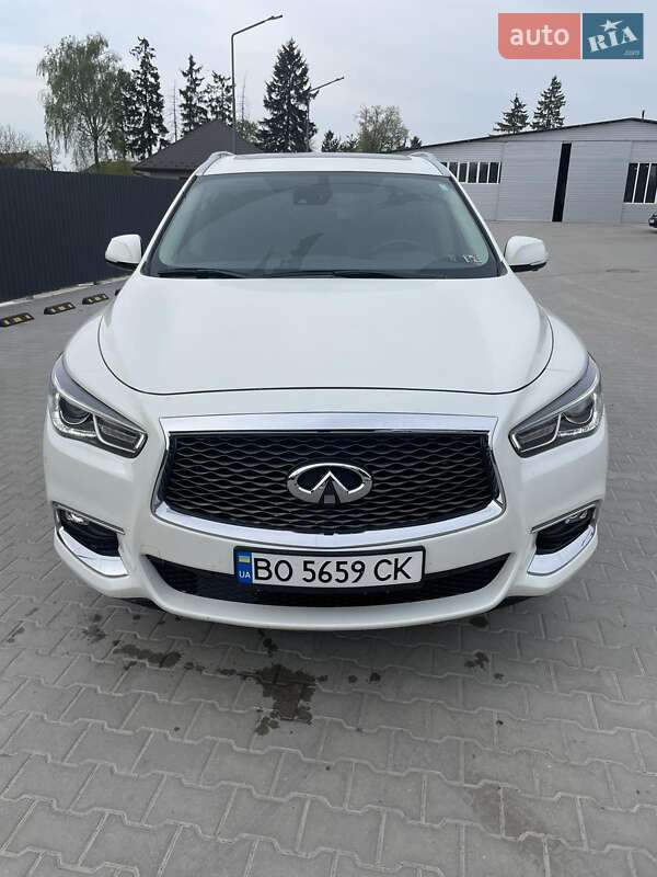 Позашляховик / Кросовер Infiniti QX60 2018 в Тернополі