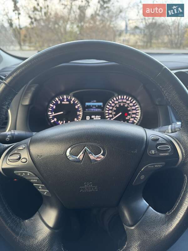 Позашляховик / Кросовер Infiniti QX60 2016 в Києві