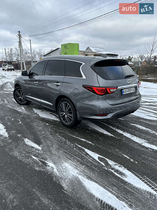 Внедорожник / Кроссовер Infiniti QX60 2017 в Ирпене