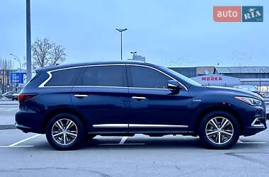 Внедорожник / Кроссовер Infiniti QX60 2017 в Киеве