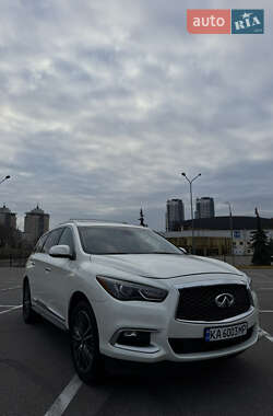 Внедорожник / Кроссовер Infiniti QX60 2016 в Киеве