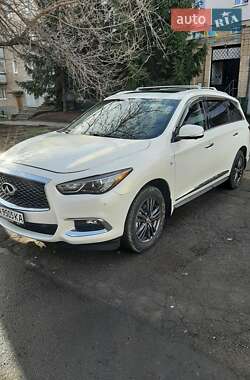 Позашляховик / Кросовер Infiniti QX60 2016 в Ватутіному