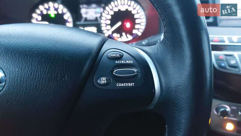 Внедорожник / Кроссовер Infiniti QX60 2018 в Киеве