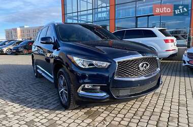 Позашляховик / Кросовер Infiniti QX60 2018 в 