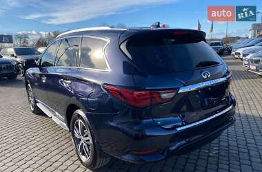 Позашляховик / Кросовер Infiniti QX60 2018 в 