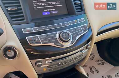 Позашляховик / Кросовер Infiniti QX60 2018 в 