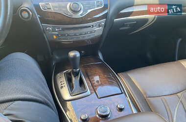 Внедорожник / Кроссовер Infiniti QX60 2014 в 