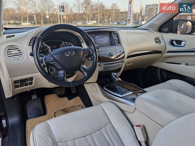 Внедорожник / Кроссовер Infiniti QX60 2016 в Николаеве