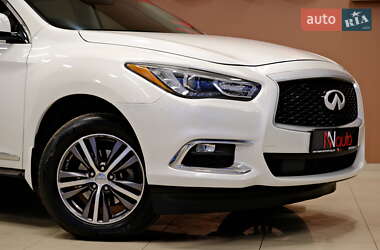 Позашляховик / Кросовер Infiniti QX60 2019 в 